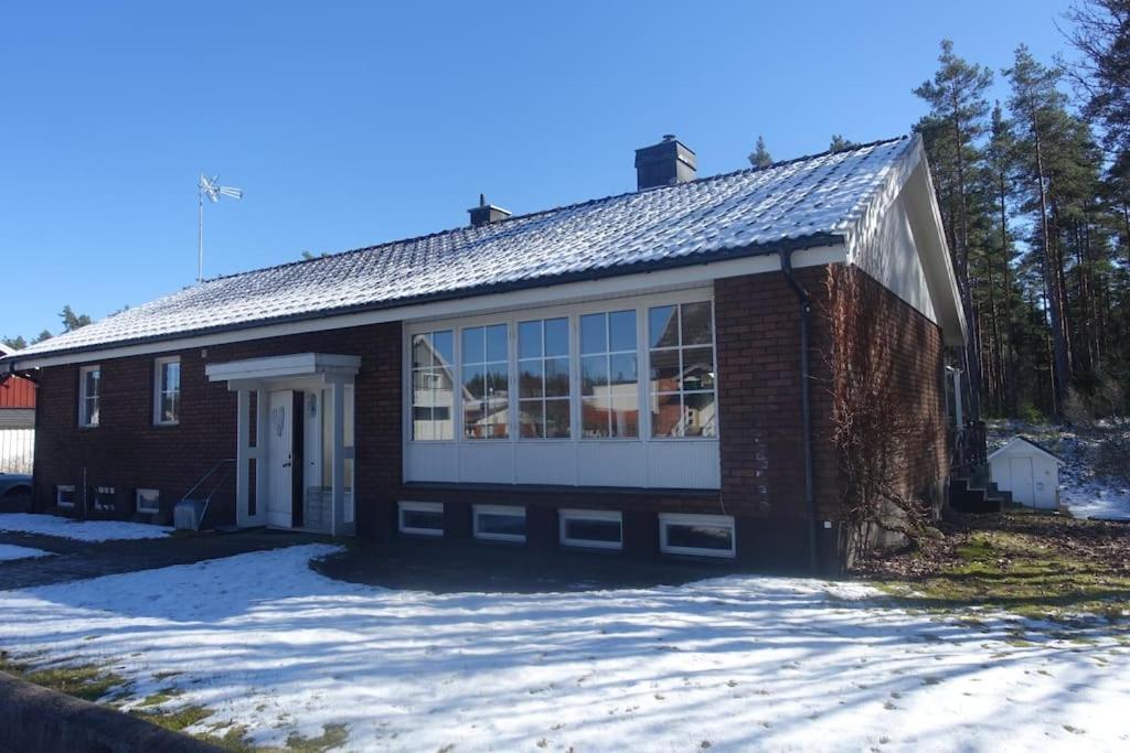 Spacious House With Sauna 2 Bathrooms And Indoor Pingis Table! Hestra Exteriör bild